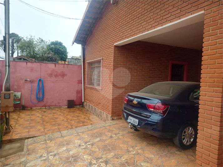 Foto REO1102980