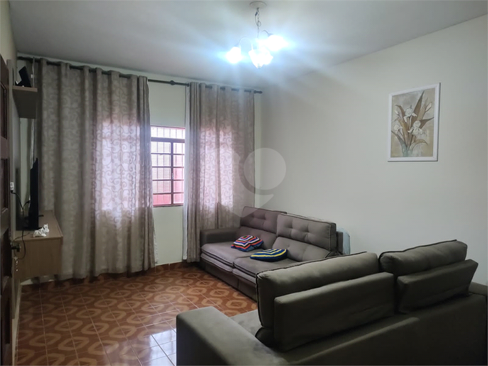 Foto REO1102980