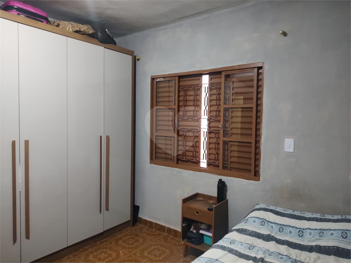Foto REO1102980
