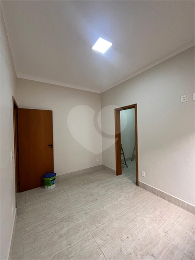 Quarto 3 com "closet e suíte".