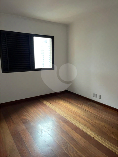 Foto REO1102997