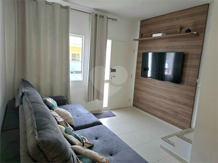 Foto REO1102998