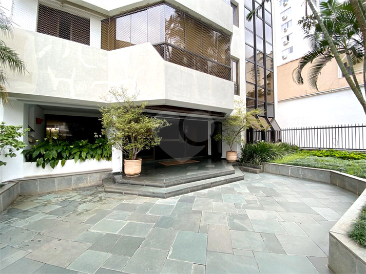 Foto REO110300