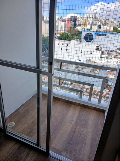 Foto REO1103035