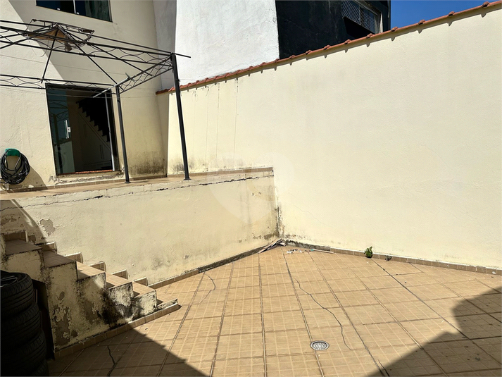 Foto REO1103037