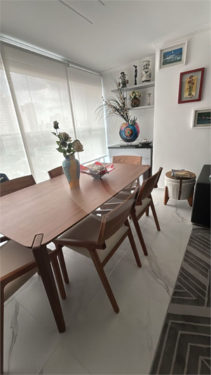 Foto REO1103050