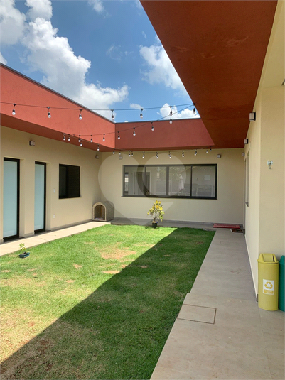 Foto REO1103056