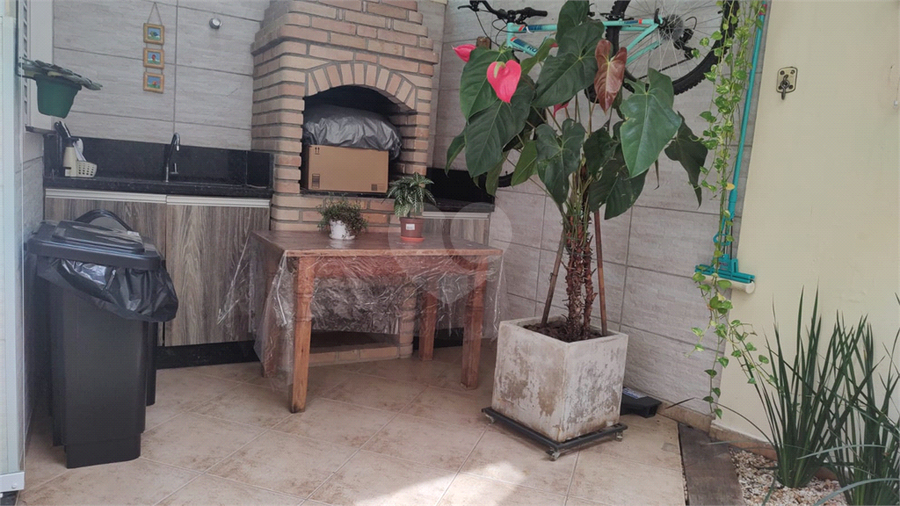 Foto REO1103077