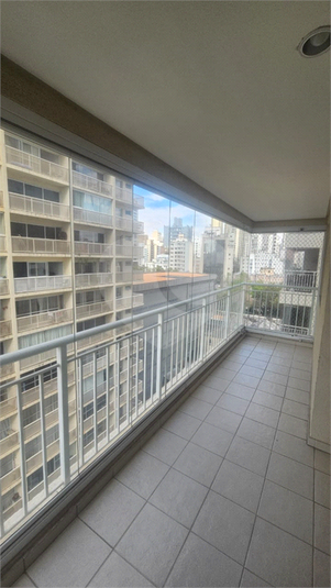 Foto REO1103082