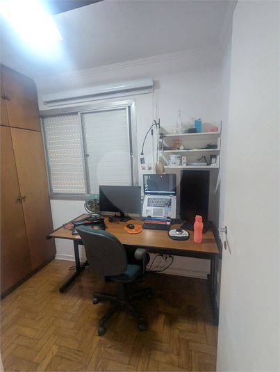 Foto REO1103087
