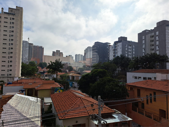 Foto REO1103095