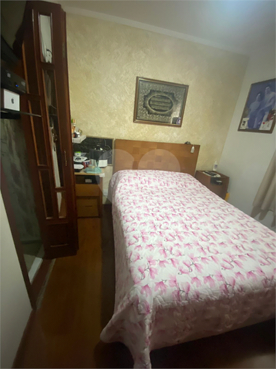 Foto REO1103102