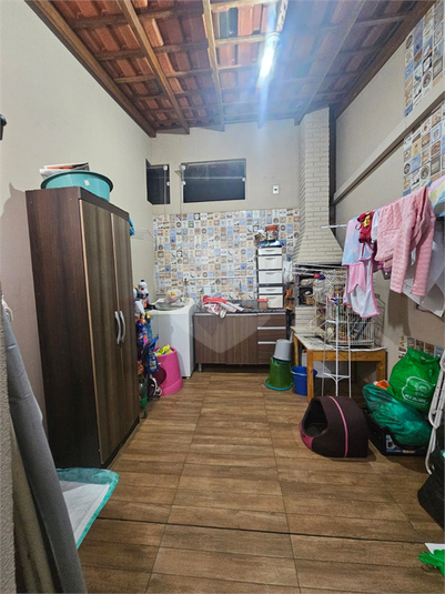 Foto REO1103146