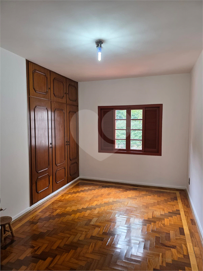 Foto REO1103165