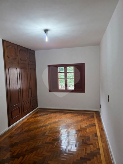 Foto REO1103165