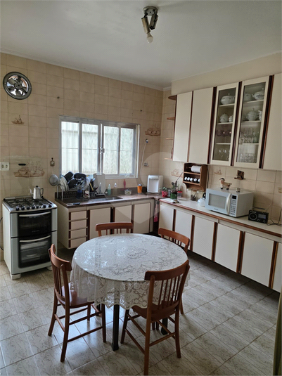 Foto REO1103165