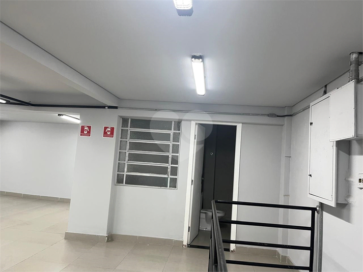 Foto REO1103181