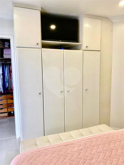 Foto REO1103182