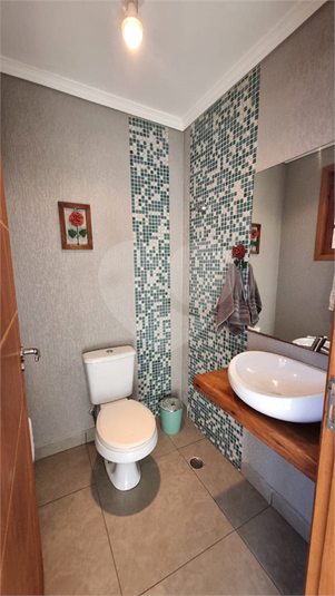 Foto REO1103188