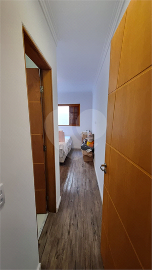 Foto REO1103188