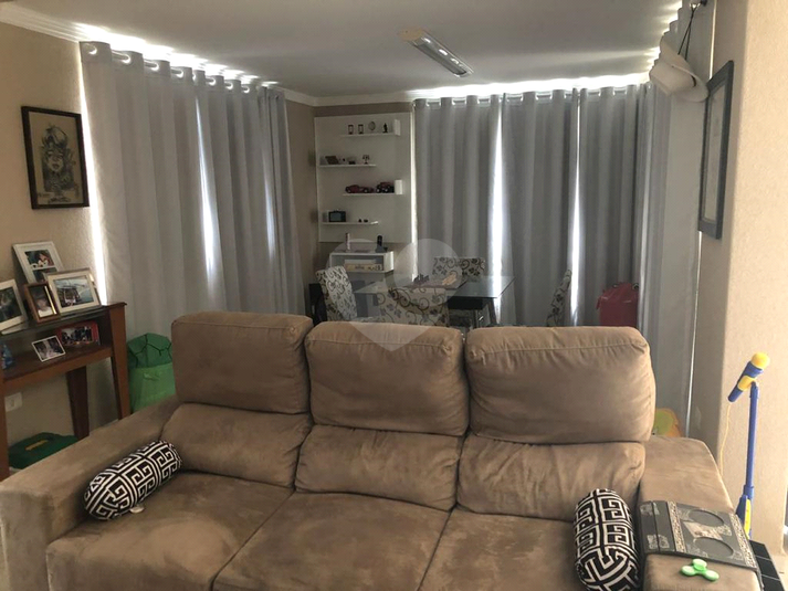 Foto REO1103191