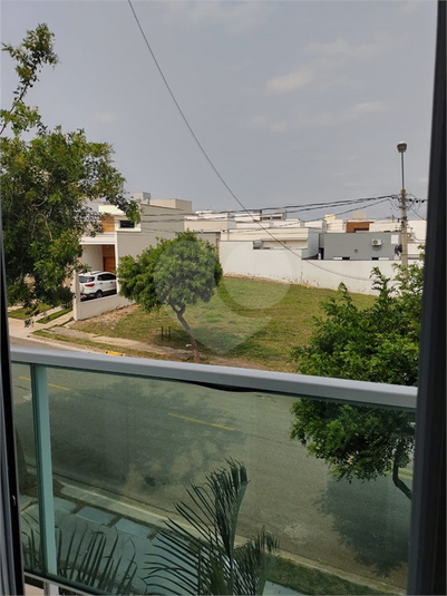 Foto REO1103197