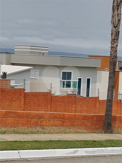Foto REO1103197