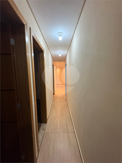 Foto REO1103222