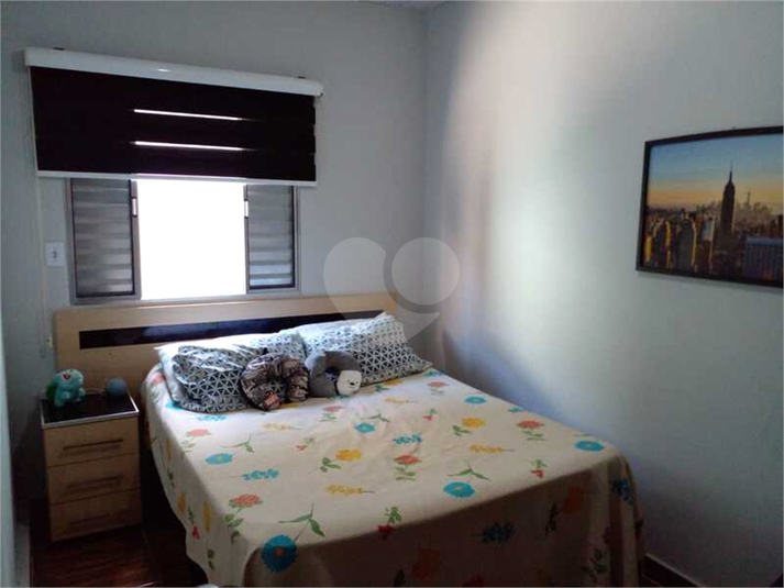 Foto REO1103226
