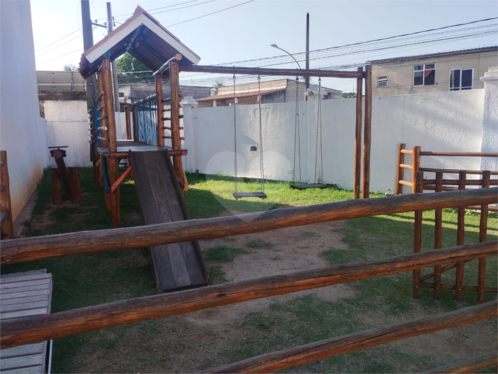 Foto REO1103227