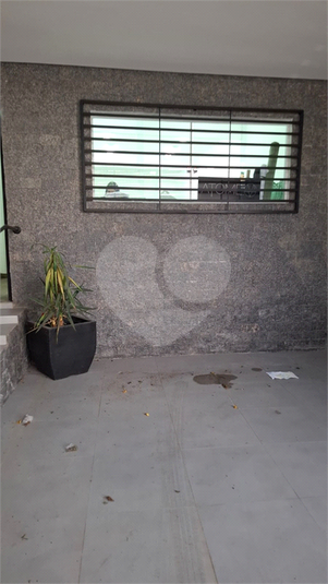 Foto REO1103233