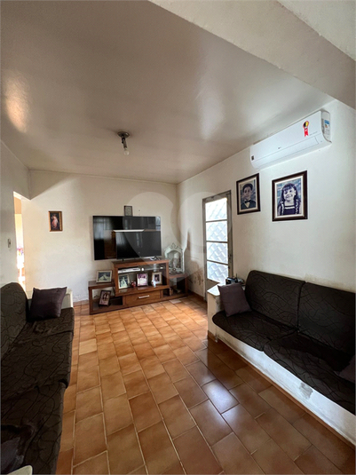 Foto REO1103238