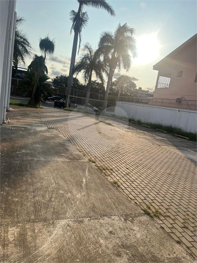 Foto REO1103239
