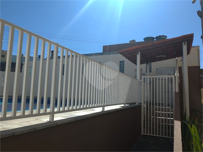 Foto REO1103240
