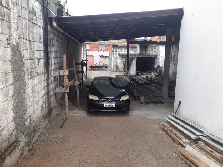 Foto REO1103241