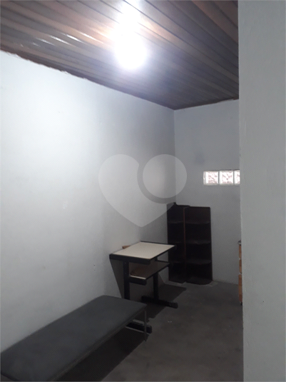 Foto REO1103241