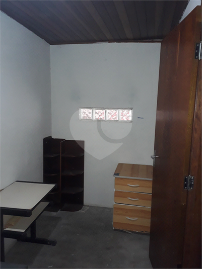Foto REO1103241