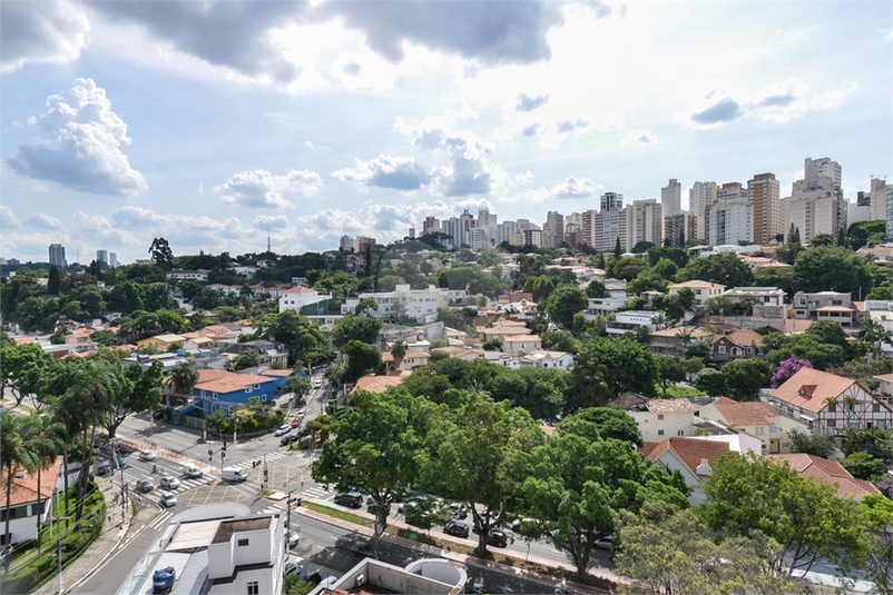 Foto REO1103243