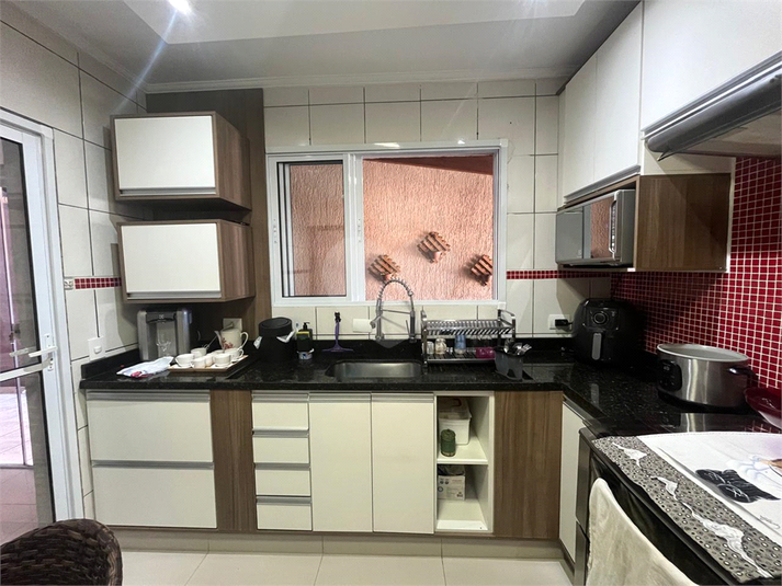 Foto REO1103247