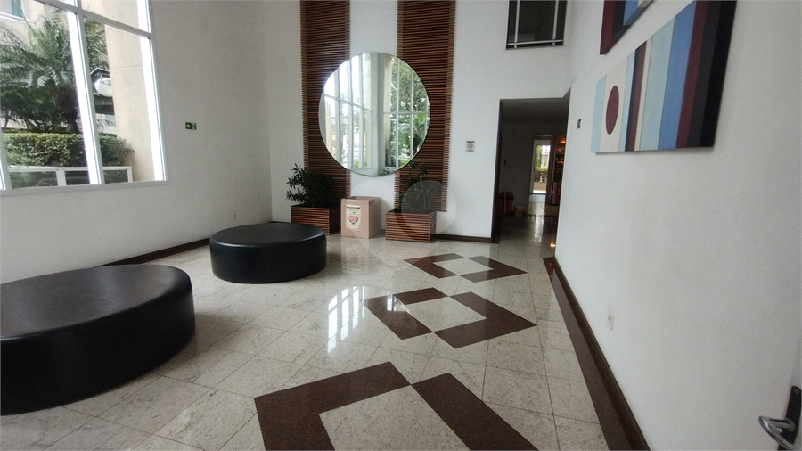 Foto REO1103253