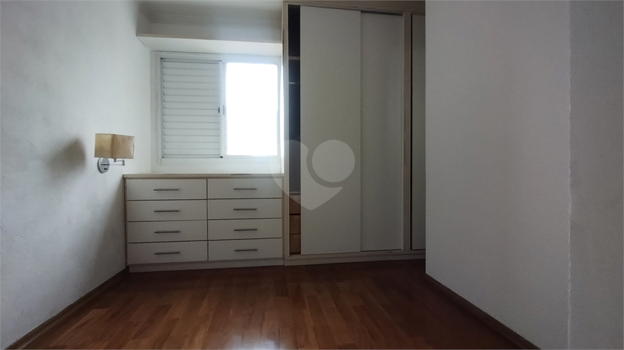 Foto REO1103253