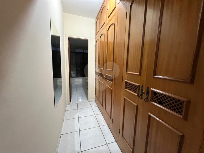 Foto REO1103257