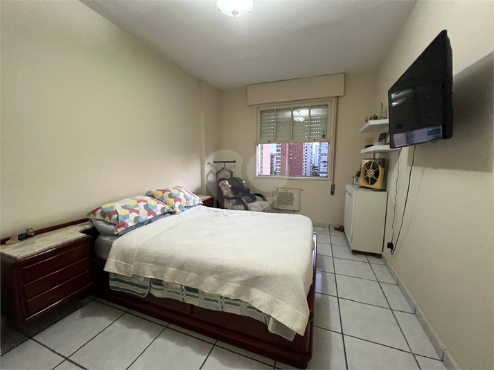 Foto REO1103257