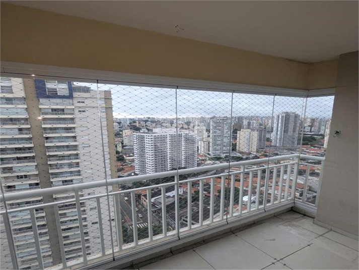 Foto REO1103263