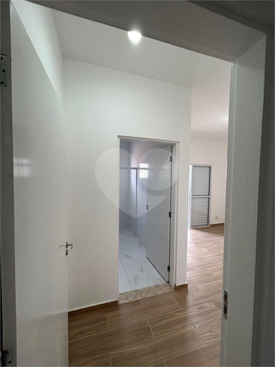 Foto REO1103265