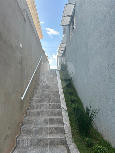 Foto REO1103265