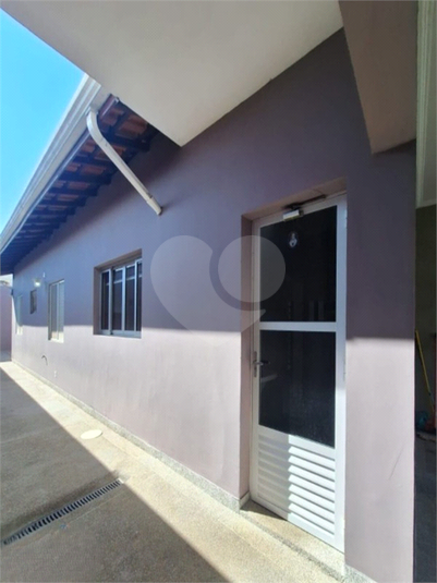 Foto REO1103269
