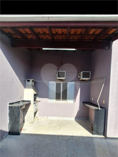 Foto REO1103269