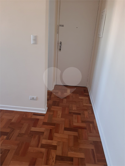Foto REO1103276