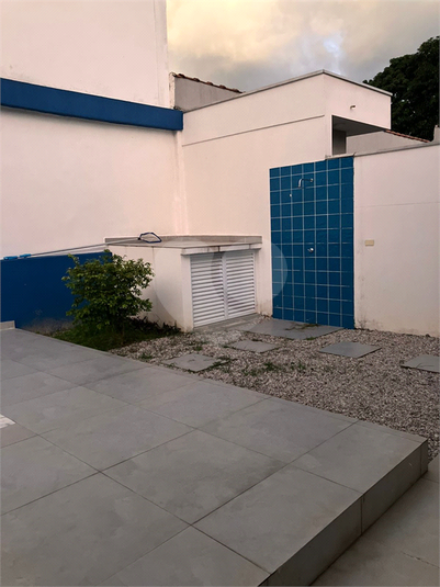 Foto REO1103285